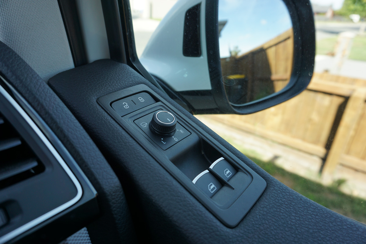 Volkswagen Multivan Highline Window Contols Volkswagen Multivan Highline Window Contols