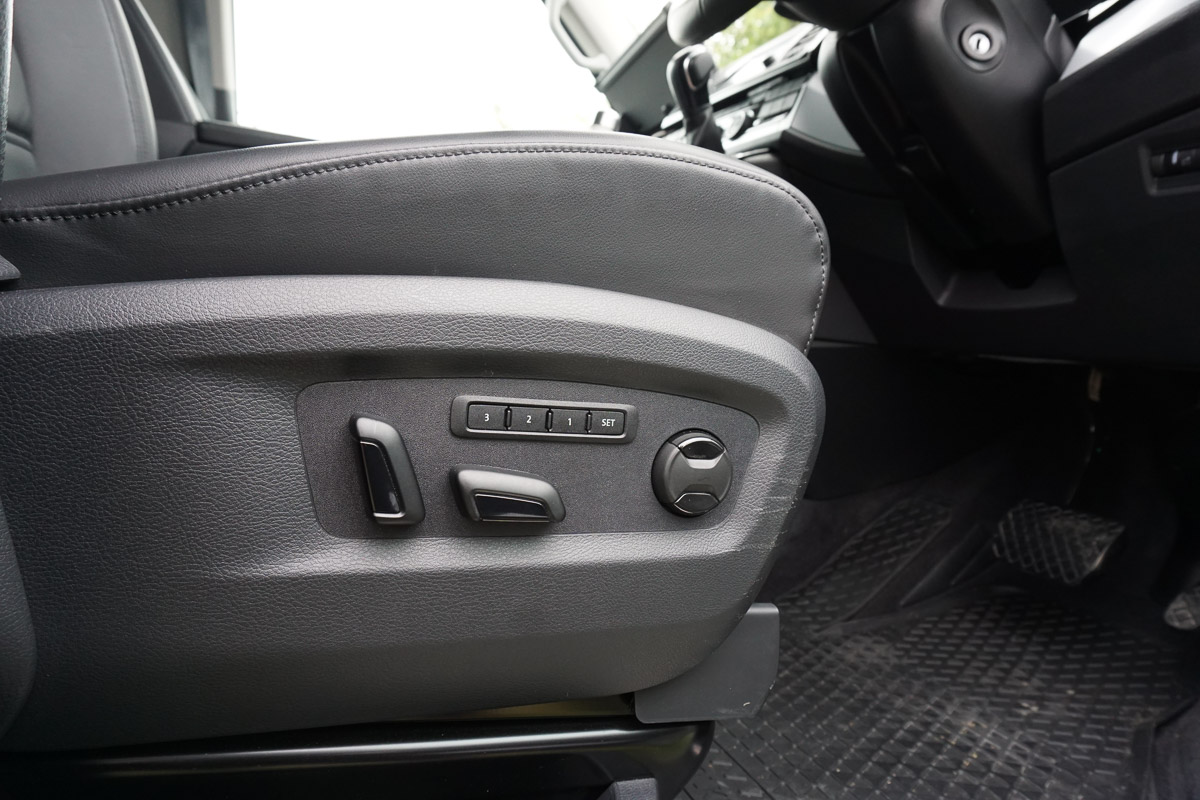 Volkswagen Multivan Highline Electronic Seats Volkswagen Multivan Highline Electronic Seats