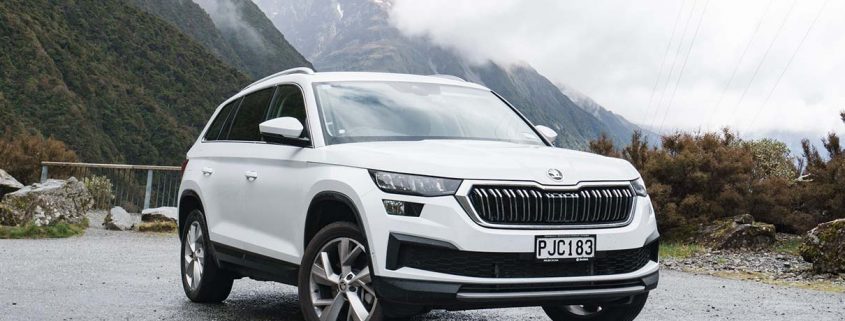 The 2023 ŠKODA Kodiaq SUV in White