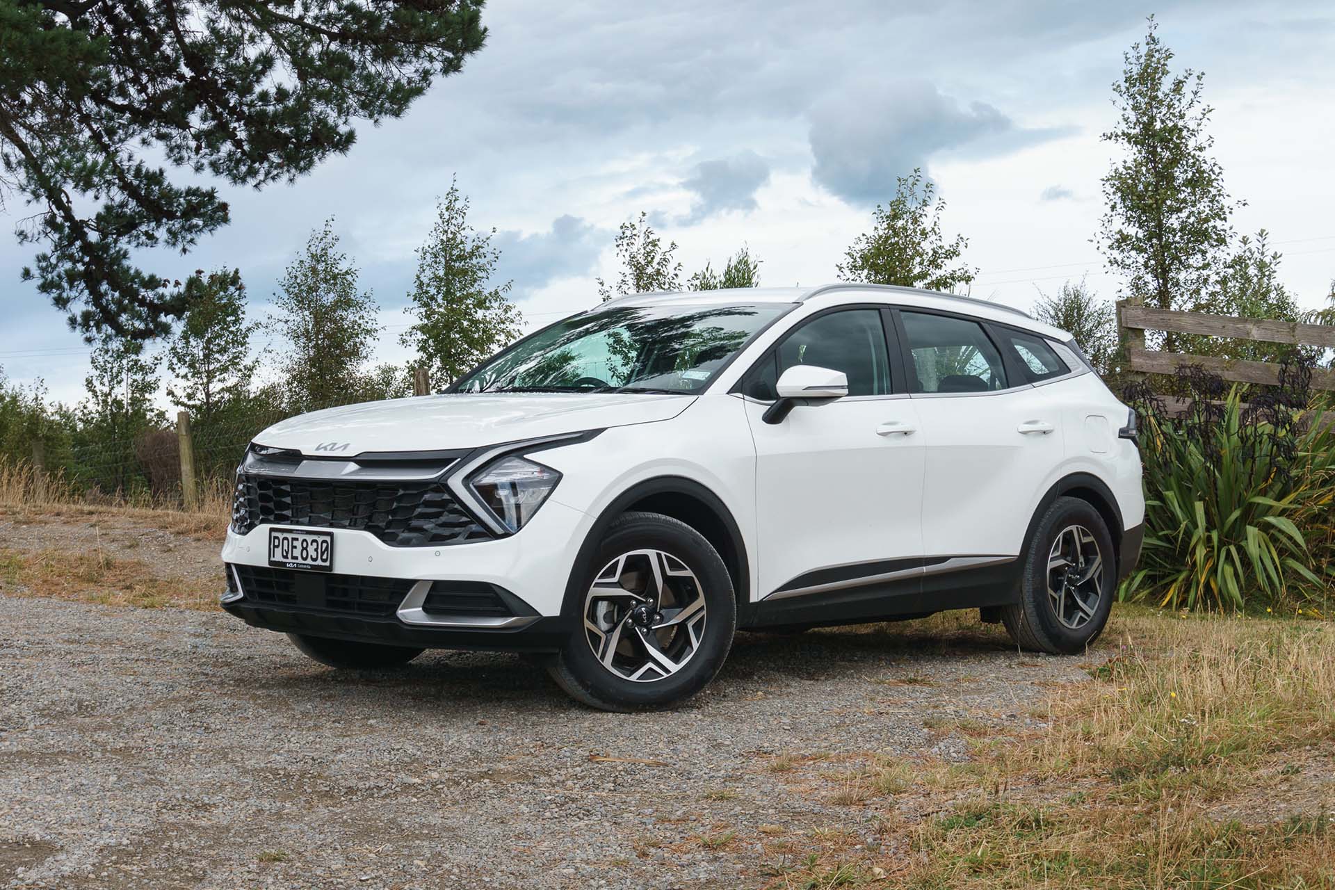 The 2024 Kia Sportage in White