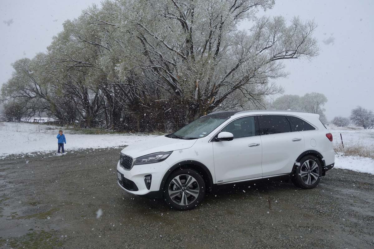 2018 Kia Sorento Premium in the snow