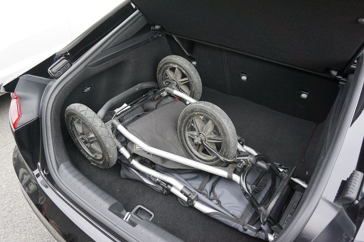 Kia Stinger GT bootspace