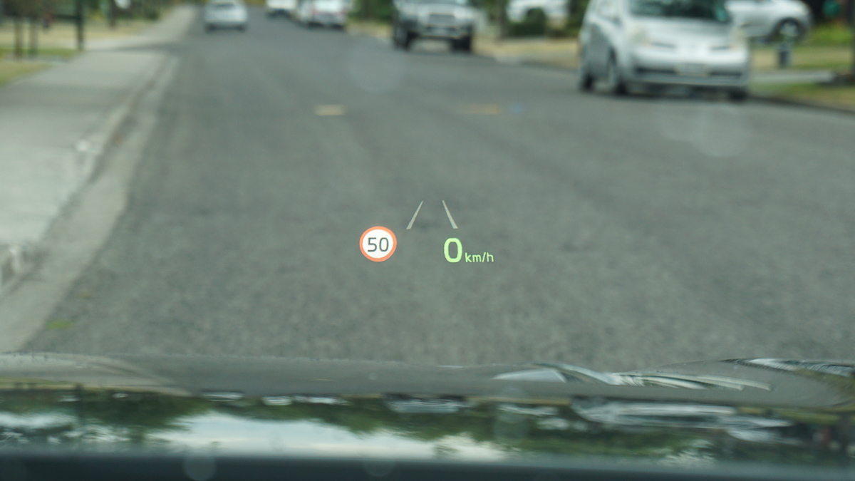 Heads-up display in the Stinger GT