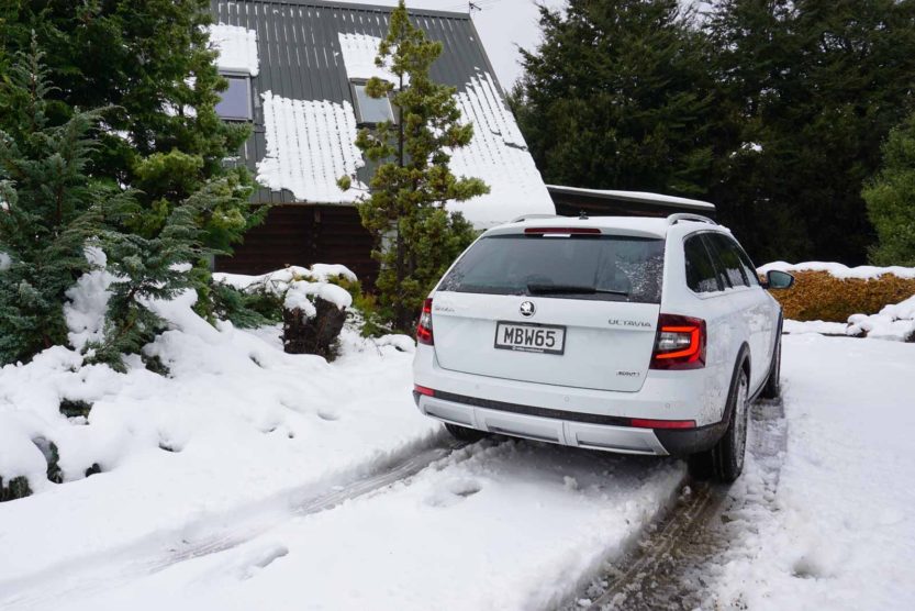 ŠKODA Octavia Scout rear